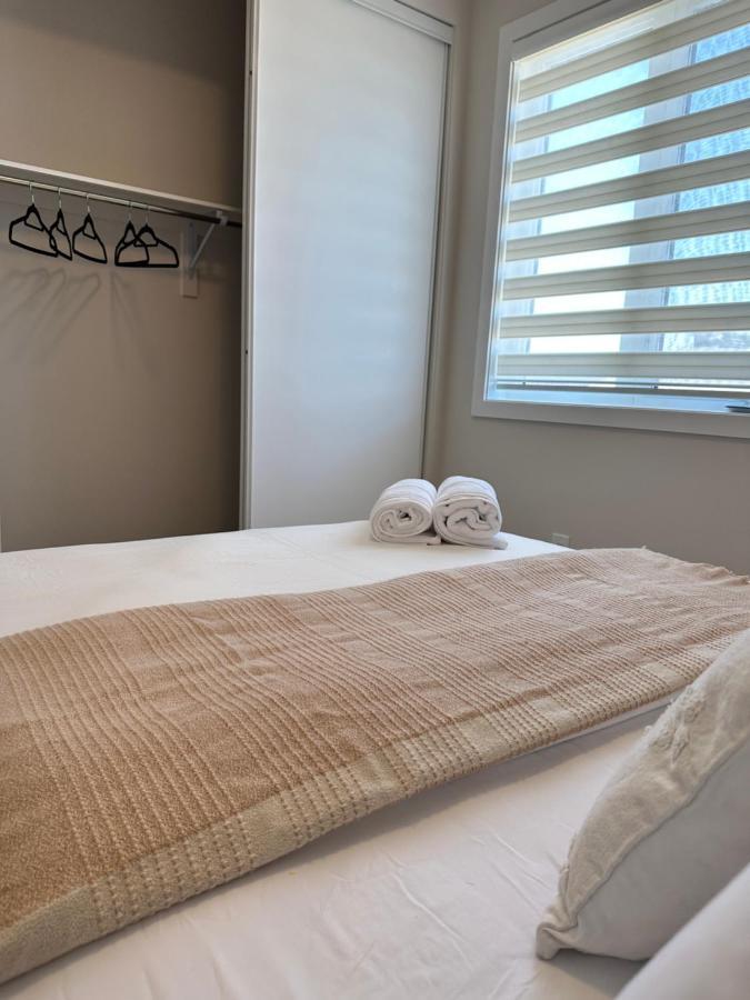 The Stay Lounge Отава Екстериор снимка